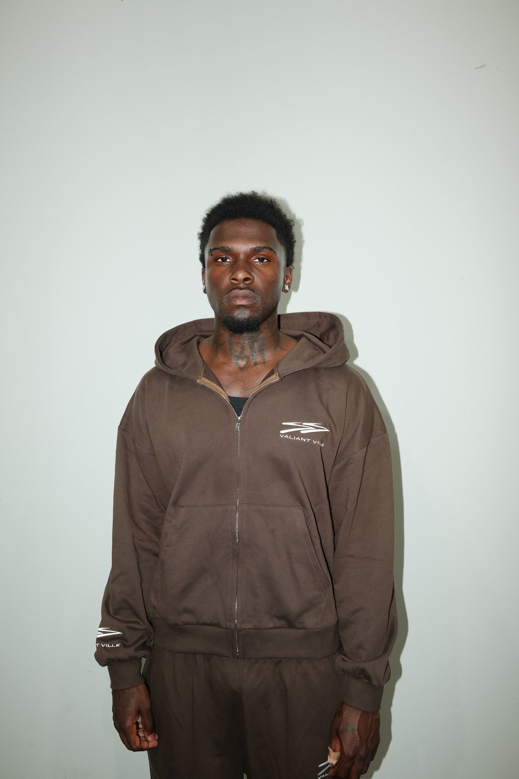 VALIANT BROWN ZIP UP