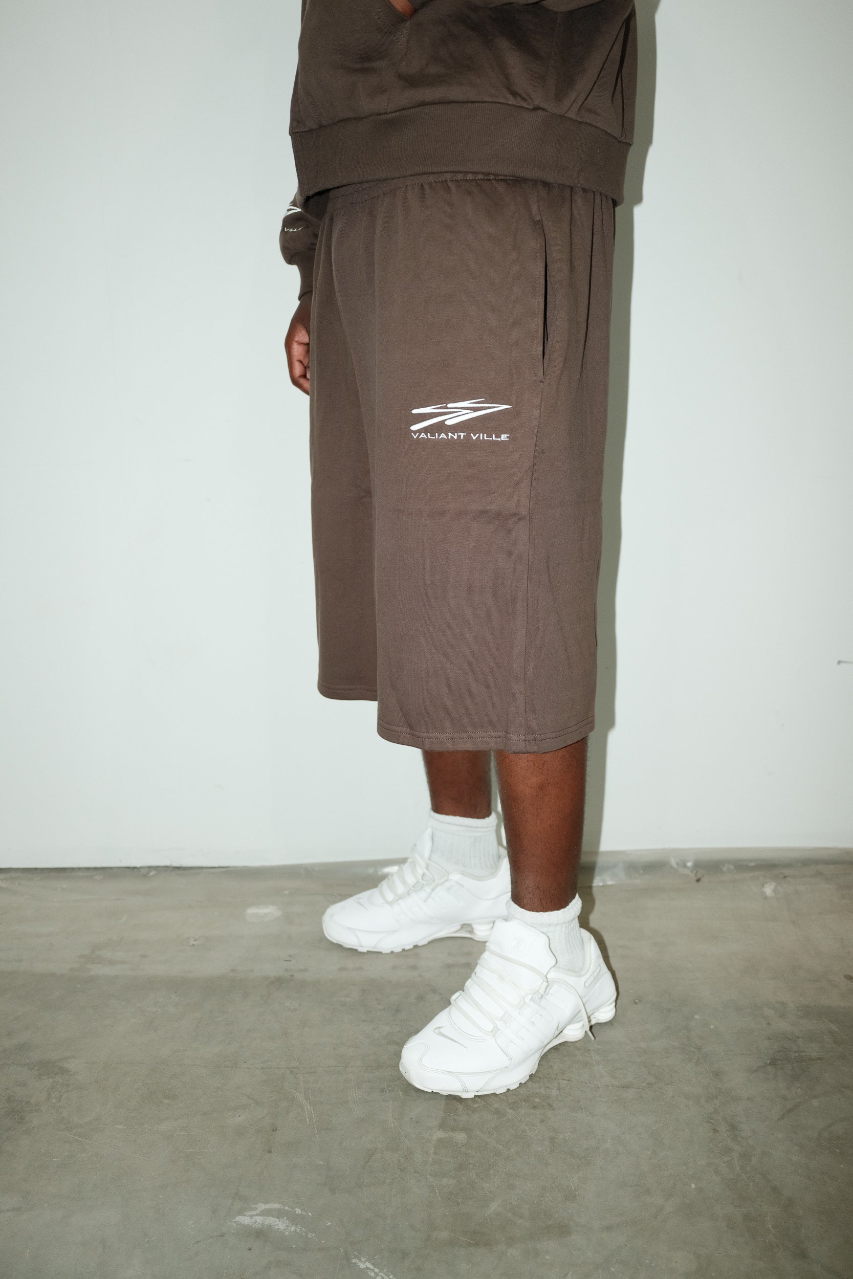 VALIANT BROWN SHORTS