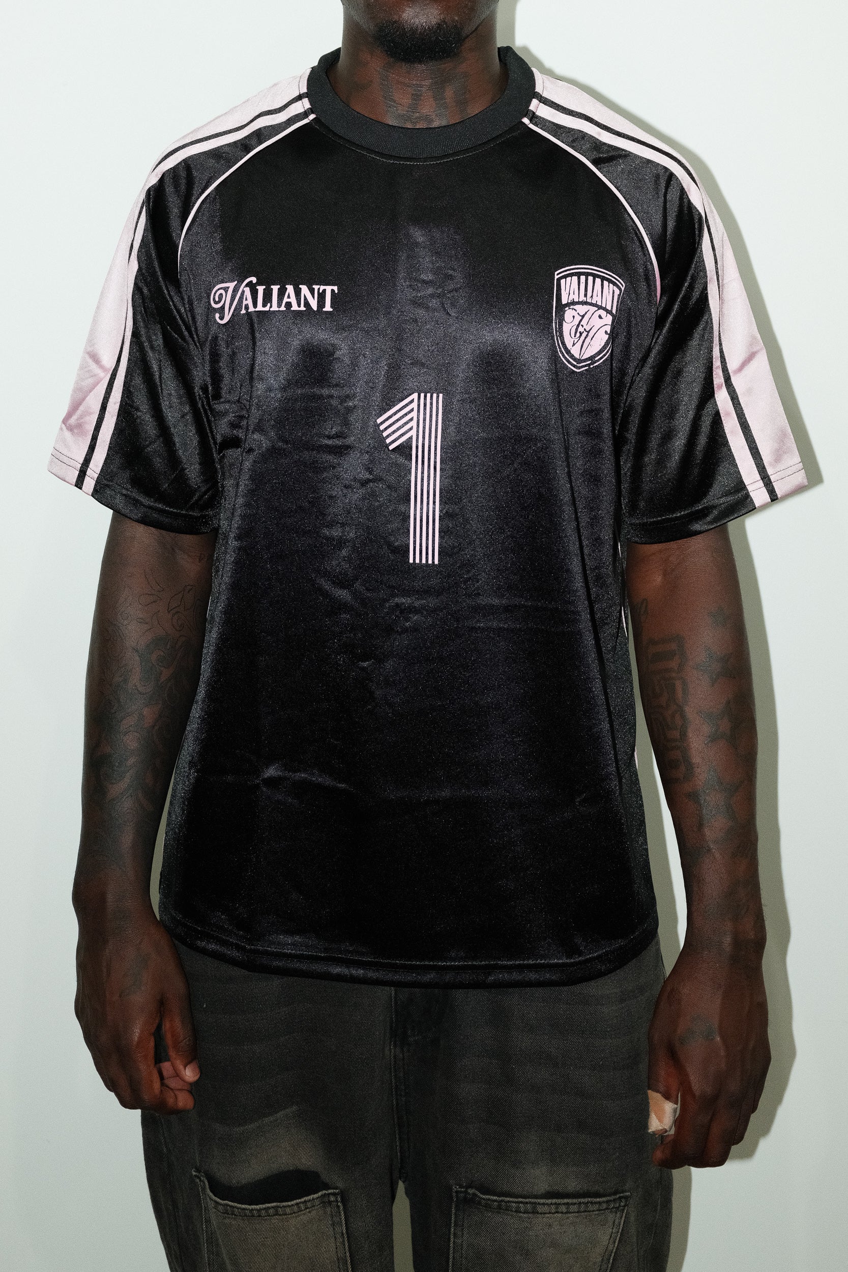 VALIANT FC JERSEY- BLACK/PINK